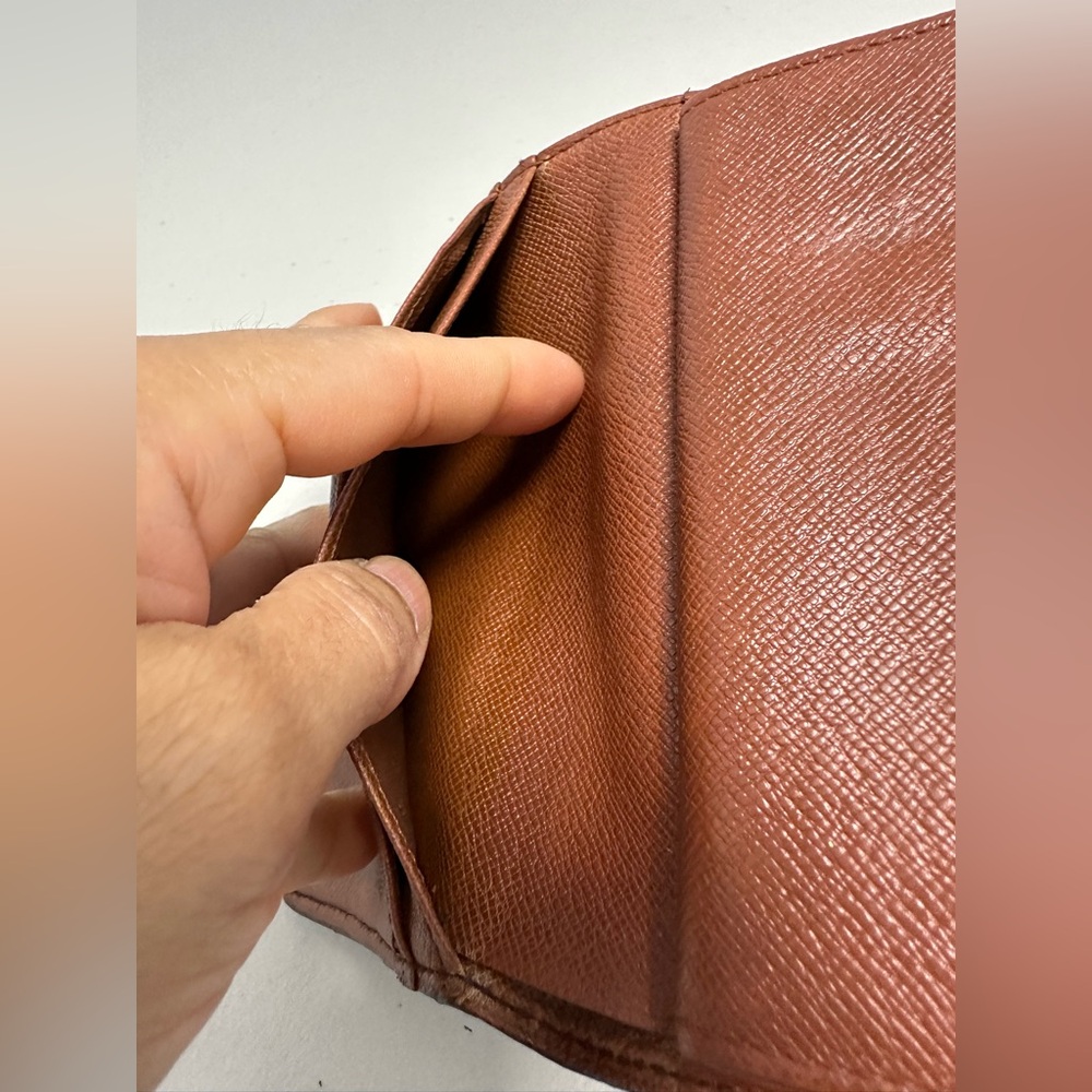 louis vuitton monogram Bifold Wallet - Picture 11 of 16